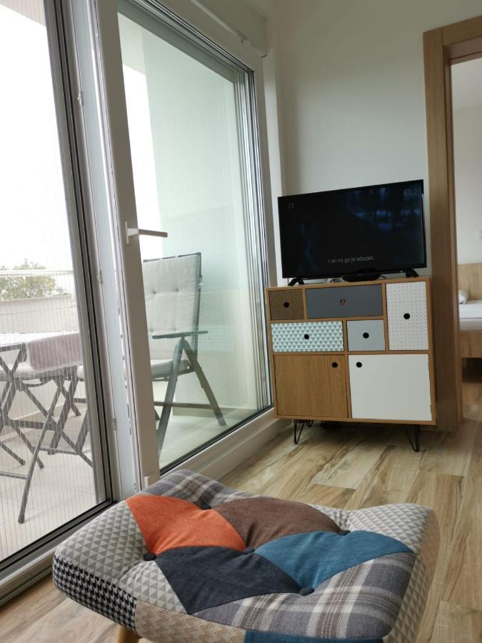 Ristovic Apartment Primosten Exterior photo